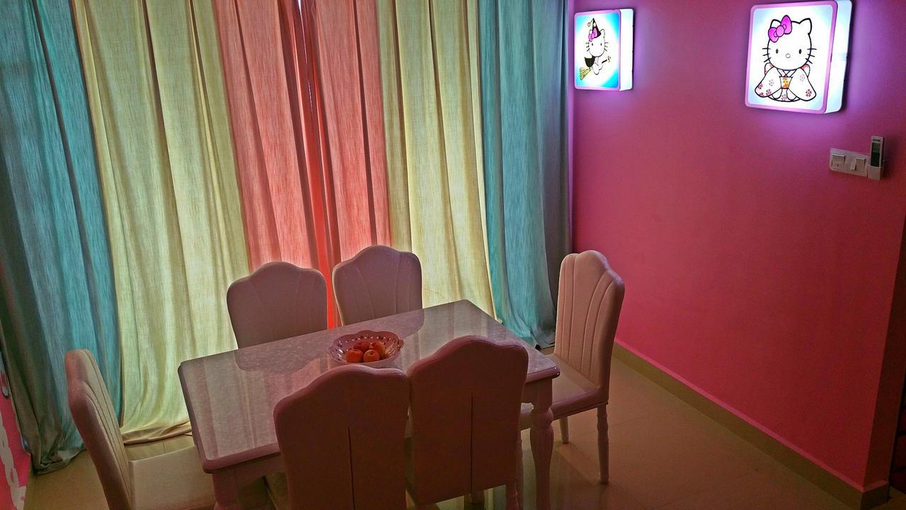 Hello Kitty Signature Suite Sandakan Buitenkant foto